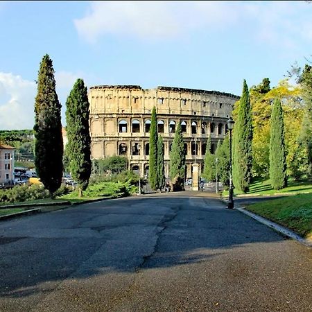Tolli Colosseo Apartment روما المظهر الخارجي الصورة