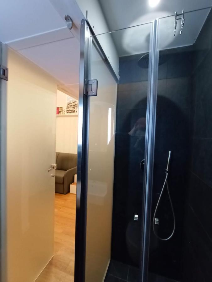 Tolli Colosseo Apartment روما المظهر الخارجي الصورة