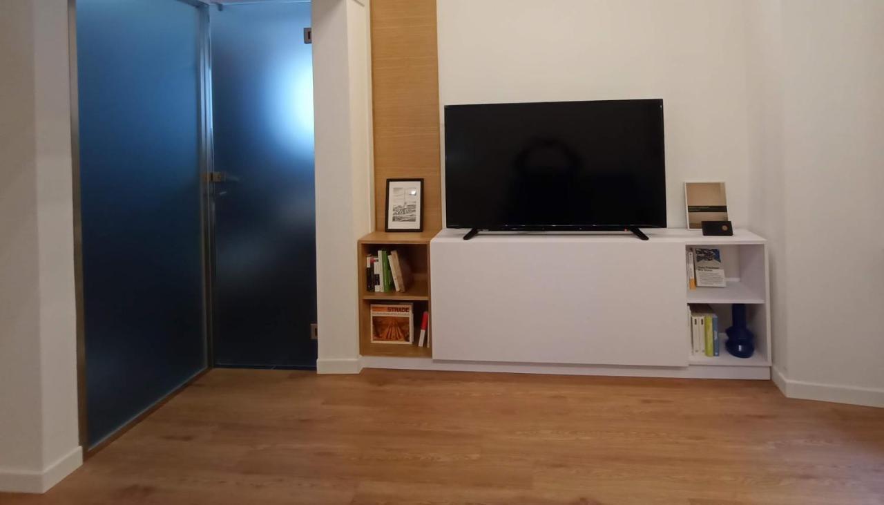 Tolli Colosseo Apartment روما المظهر الخارجي الصورة